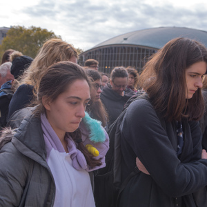 Students attend the vigil organized at the steps of the Student Center yesterday in the wake of the mass shooting at the Tree of Life Synagogue in Pittsburgh, Pa